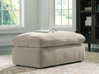 Maxton Heights - Ottoman