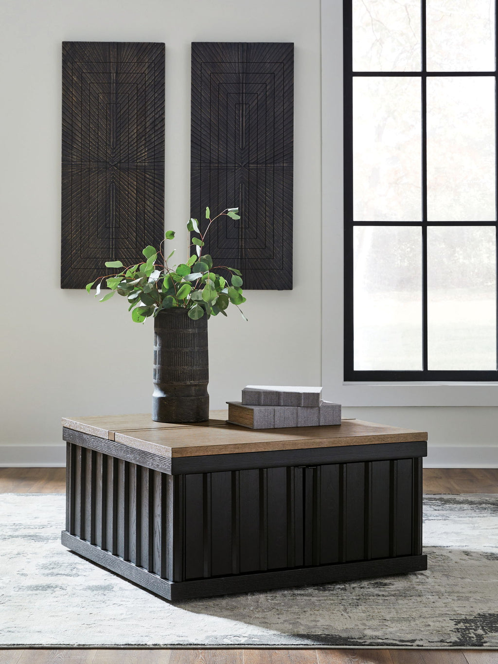 Rylandyn - Lift Top Cocktail Table - Black / Light Brown