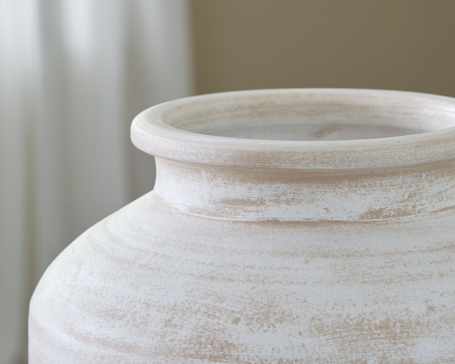 Meadie - 12" Vase - Image 8