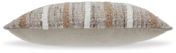 Benish - Pillow - Image 4