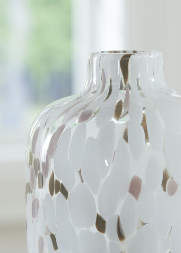 Keelton - Vase - Image 4