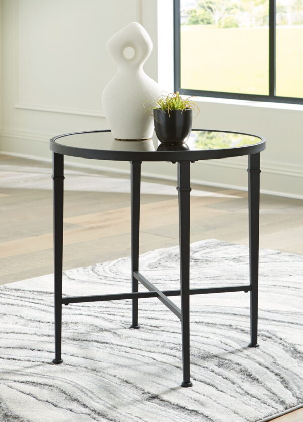 Cadeburg - Black - Accent Table - Image 3