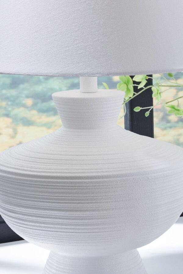 Harelwood - White - Poly Table Lamp - Image 3