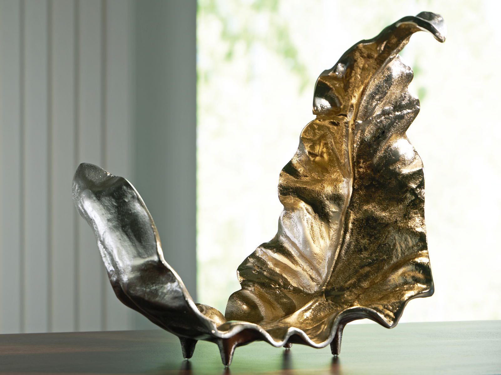 Darinsen - Gold / Silver Finish - Sculpture - Image 4
