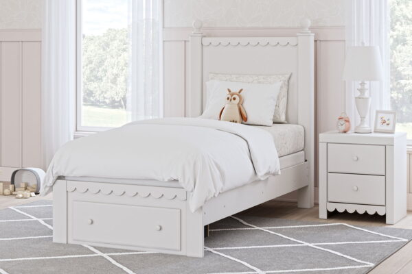 Mollviney - Panel Storage Bed - Image 3