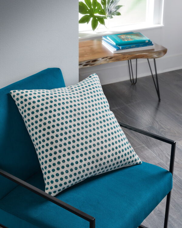 Monique - Pillow - Image 2