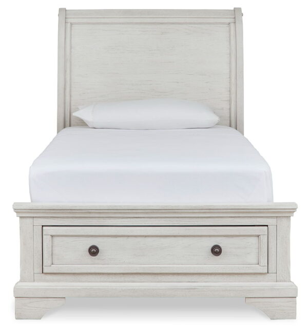 Robbinsdale - Sleigh Bed - Image 10