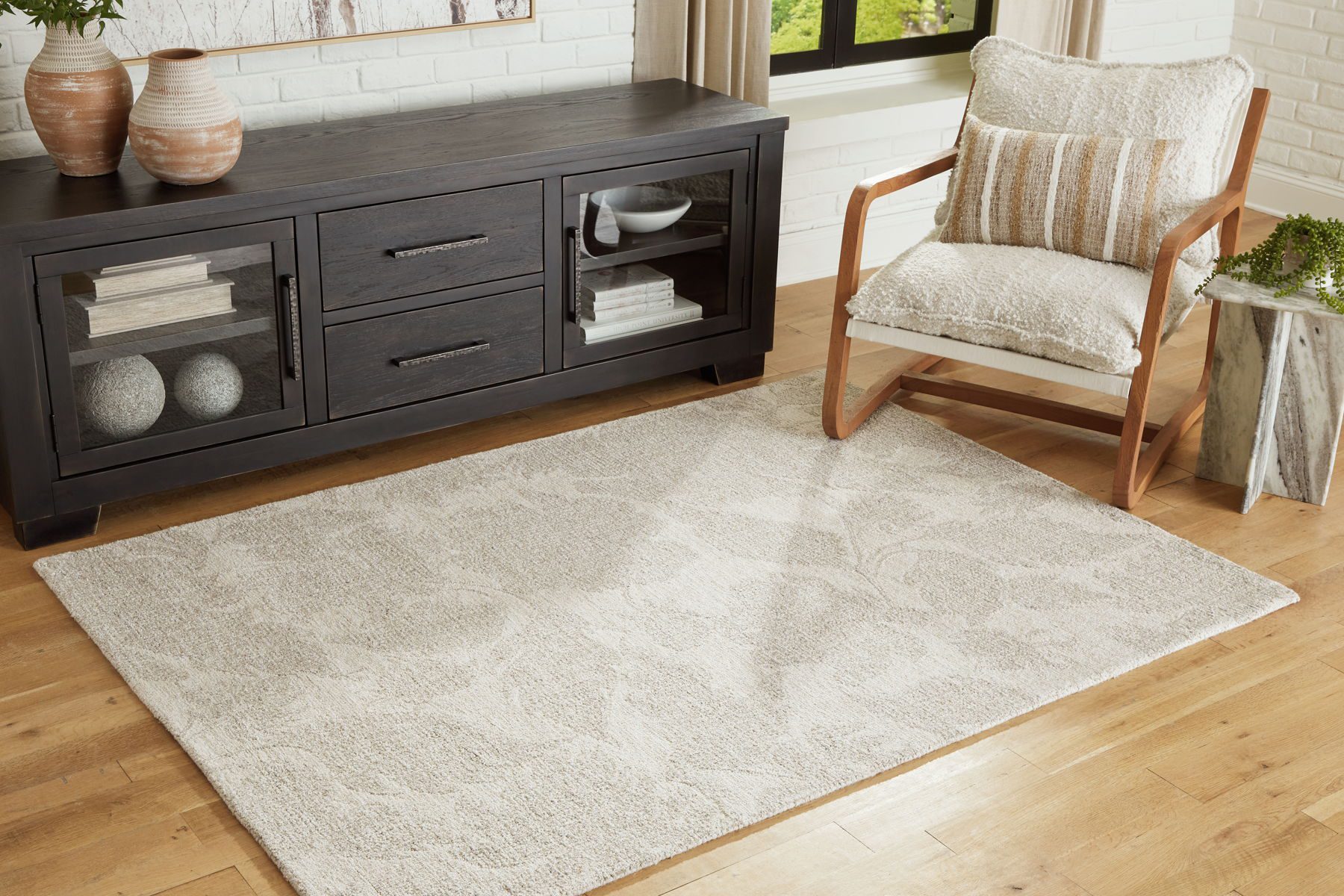 Chadess - Rug - Image 3