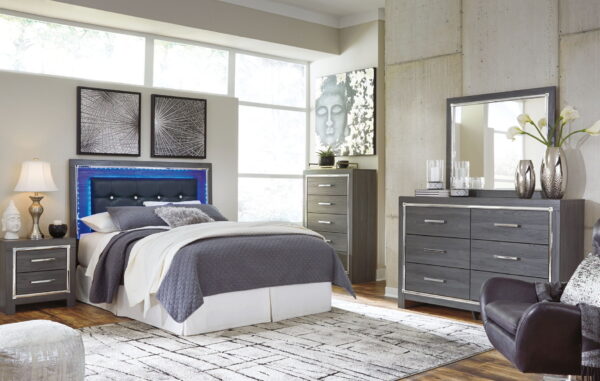 Lodanna - Upholstered Panel Bed - Image 3