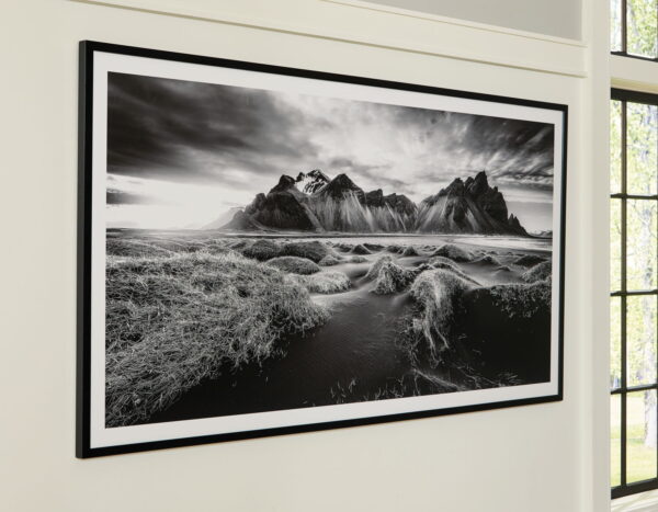 Delstone - Black / White - Wall Art - Image 4