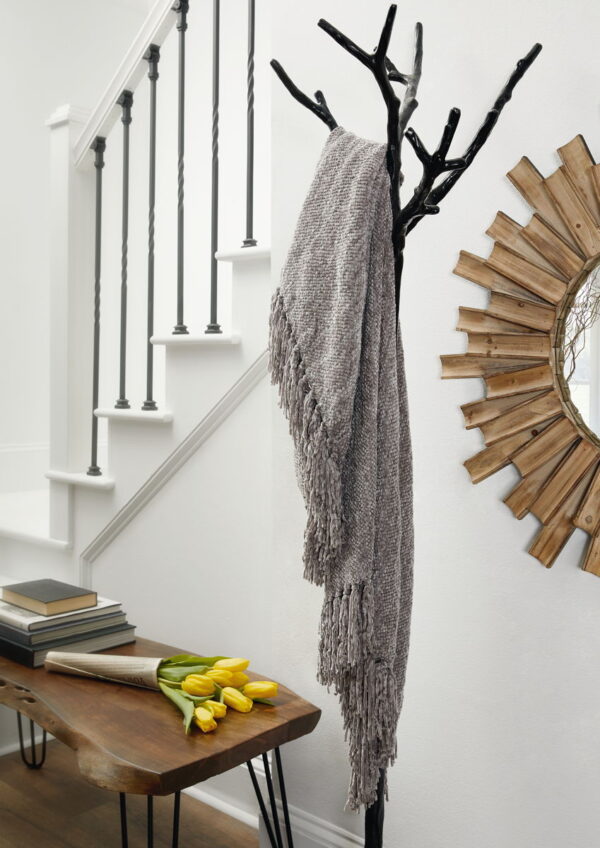 Tamish - Throw - Image 8