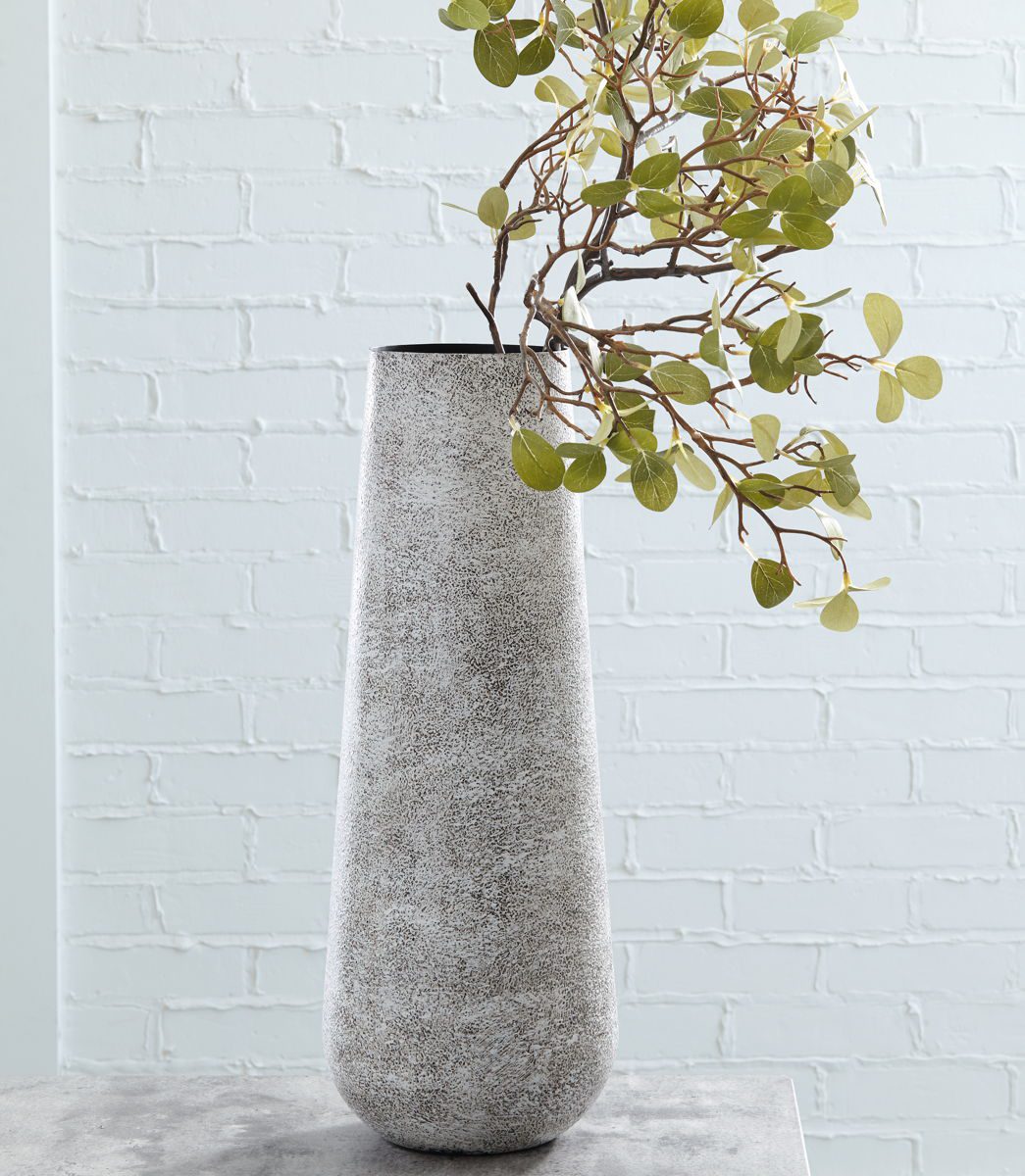 Fynn - Vase - Image 3