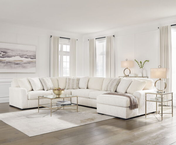 Chessington - Sectional - Image 13
