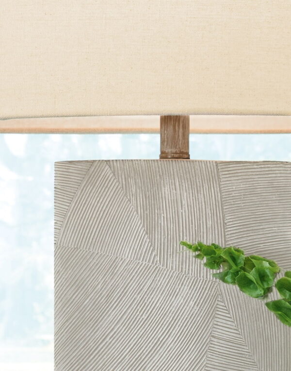 Bradard - Brown - Poly Table Lamp - Image 2