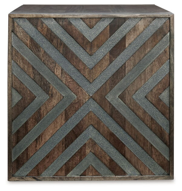 Dreggan - Brown - Square End Table - Image 2
