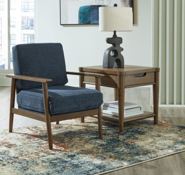 Bixler - Showood Accent Chair - Image 5