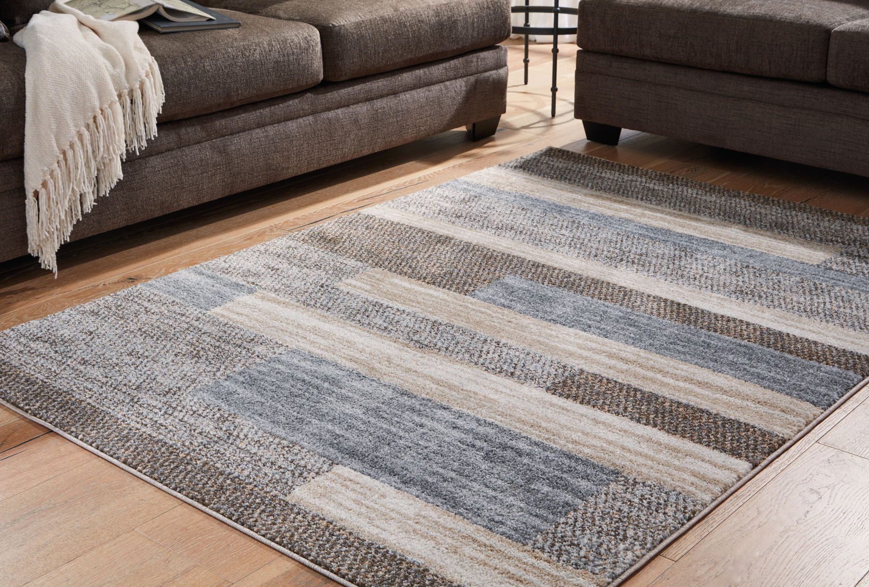Sethburn - Rug - Image 2