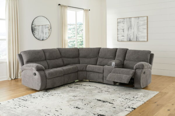 Museum - Sectional - Image 3