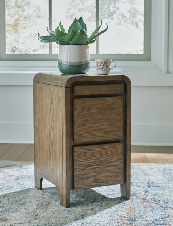 Jensworth - Brown - Accent Table - Image 4