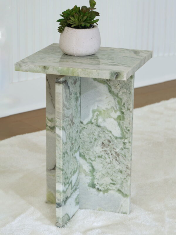 Deaconwell - White / Green - Accent Table - Image 4