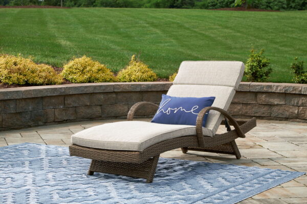 Beachcroft - Beige - Chaise Lounge With Cushion - Image 3