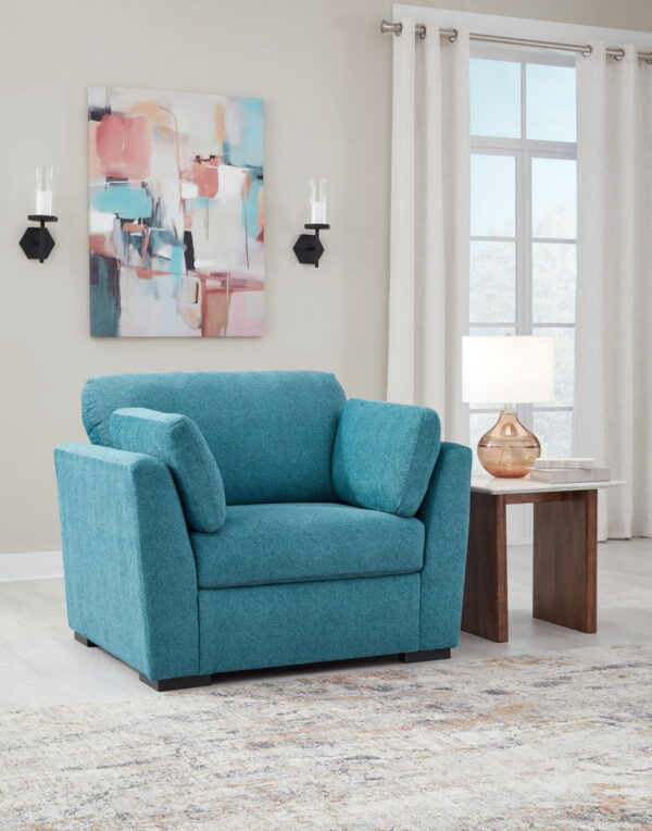 Keerwick - Chair And A Half - Image 6
