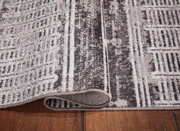 Henchester - Rug - Image 2
