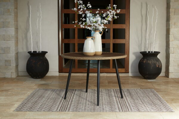 Amaris - Brown / Black - 5 Pc. - Dining Set - Image 4