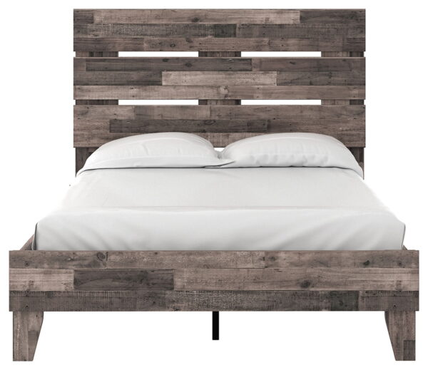 Neilsville - Panel Bed - Image 10
