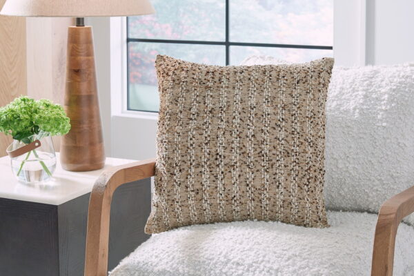 Vorlane - Pillow - Image 4