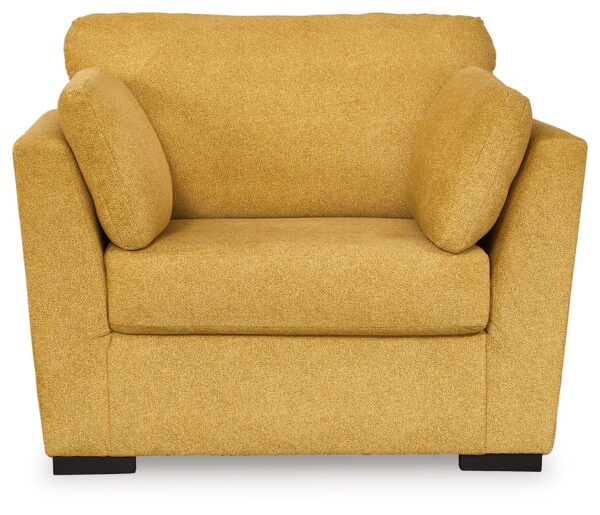 Keerwick - Chair And A Half - Image 7