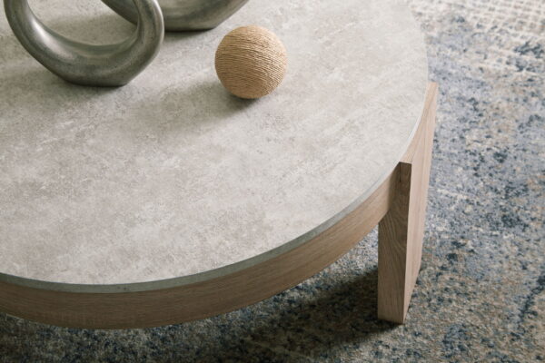 Guystone - Light Brown - Occasional Table Set (Set of 3) - Image 2