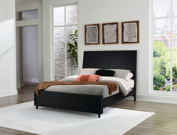 Danziar - Panel Bed - Image 4