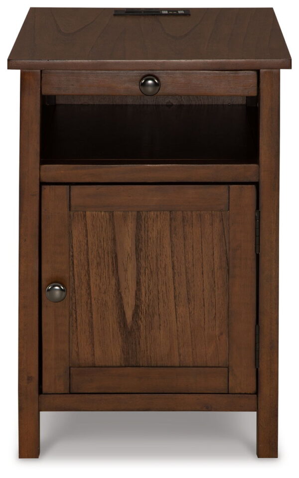 Treytown - Chair Side End Table - Image 5