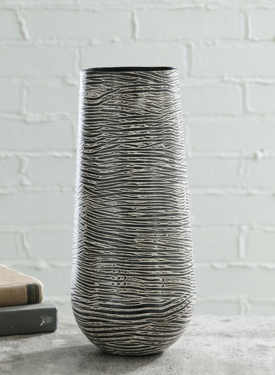 Fynn - Vase - Image 9