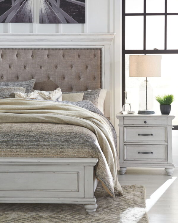 Kanwyn - Upholstered Panel Bed - Image 4