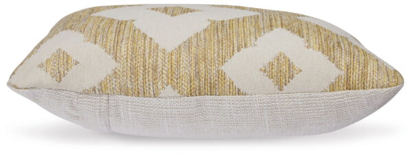 Brockner Next-gen Nuvella - Pillow - Image 4