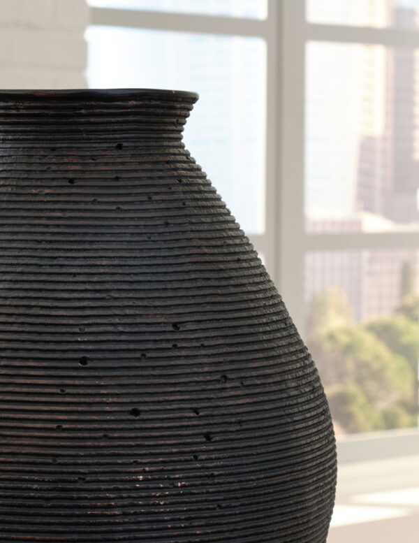 Hannela - Vase - Image 3