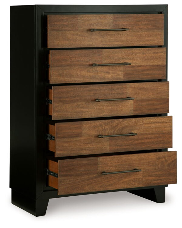 Kraeburn - Brown / Black - Five Drawer Chest - Image 3