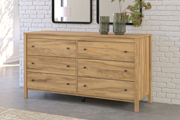 Bermacy - Platform Bedroom Set - Image 3