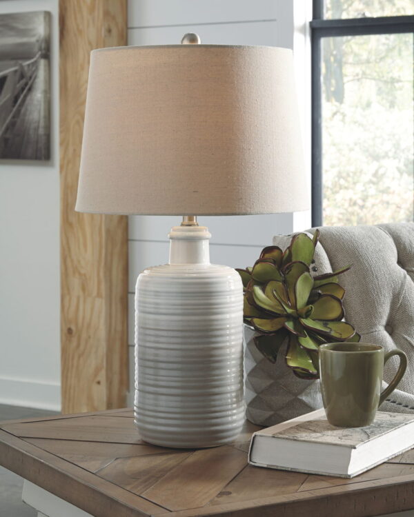 Marnina - Table Lamp - Image 3