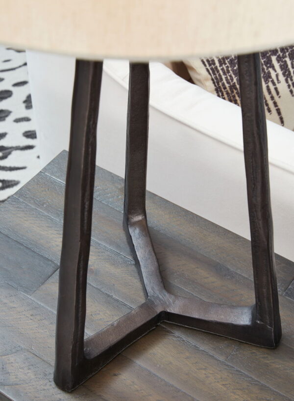 Ryandale - Table Lamp - Image 3