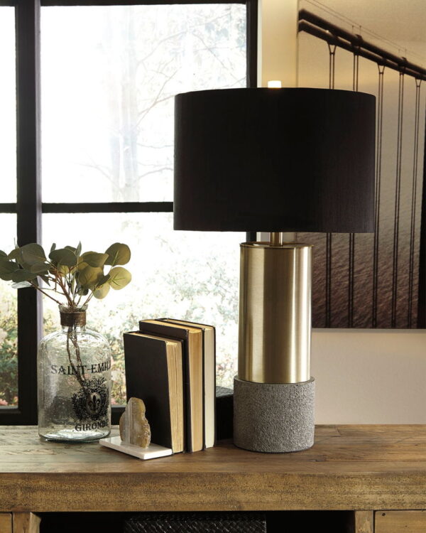Jacek - Metal Table Lamp - Image 2
