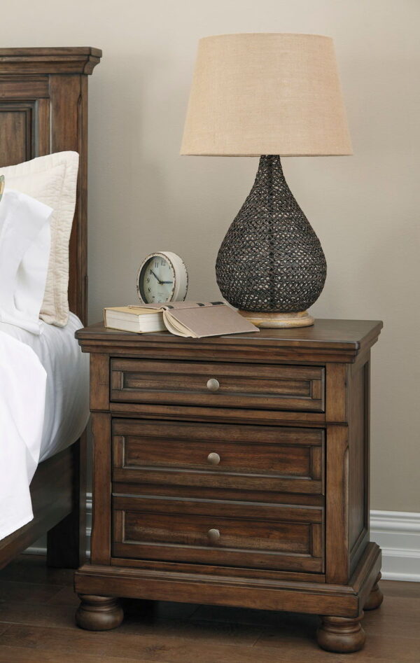 Flynnter - Sleigh Bedroom Set - Image 13
