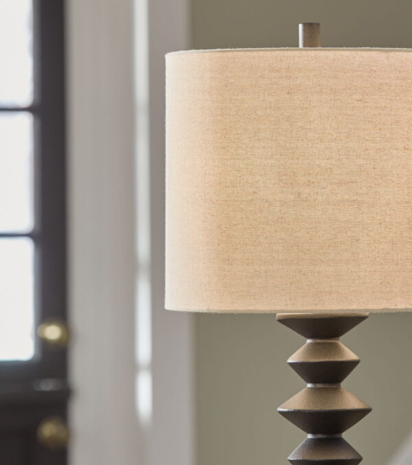 Luanndon - Black - Poly Buffet Lamp - Image 3