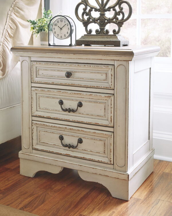 Realyn - Bedroom Sleigh Bed Set - Image 7