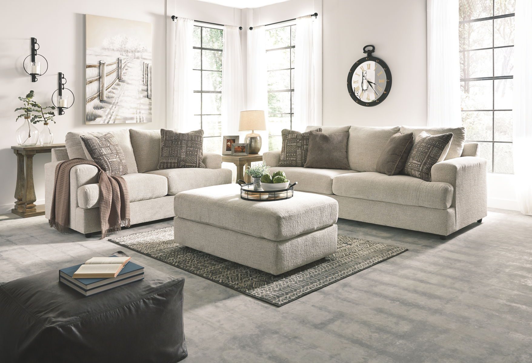 Soletren - Sofa, Loveseat - Image 3