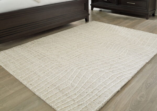 Varahill - Rug - Image 3