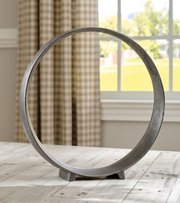Ryandale - Sculpture - Image 17