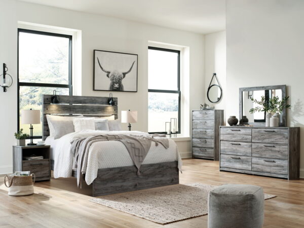 Baystorm - Six Smooth Drawer Dresser - Image 7
